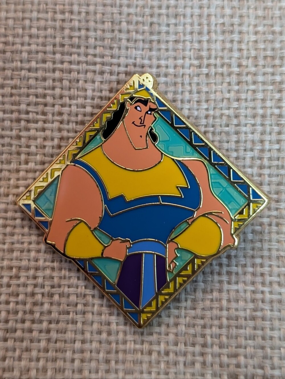 Loungefly Disney pin kronk The Emperor's New Groove Portrait